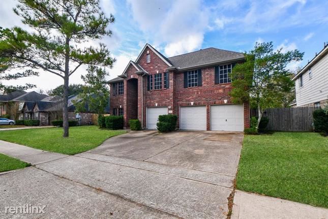 Primary Photo - 5 br, 3 bath House - 3506 Pine Chase Drive