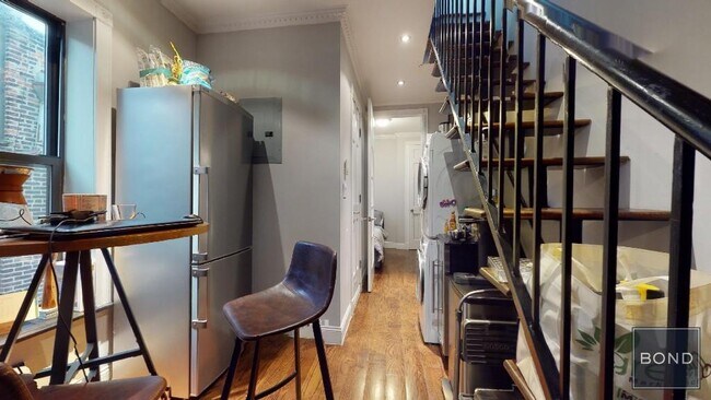 Foto del edificio - 314 E 106th St