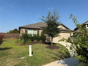 Building Photo - 8000 Larch Ln