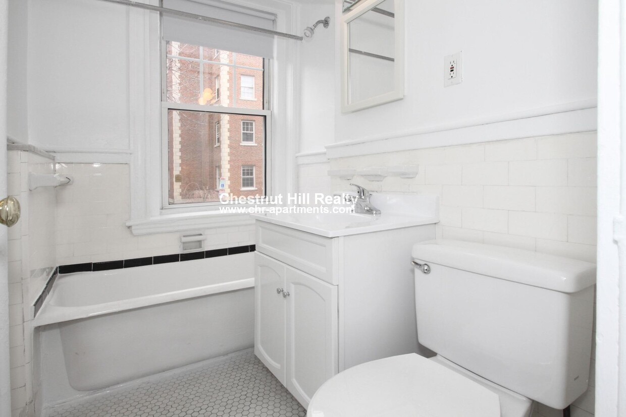 Building Photo - 16 Chauncy St