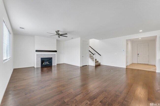 Building Photo - 7998 Hat Creek Dr