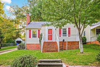 Building Photo - 727 Greenland Dr