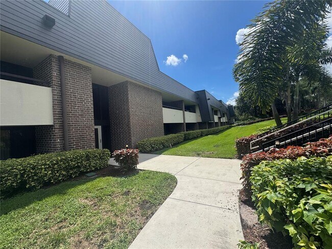 Foto del edificio - 36750 US-19