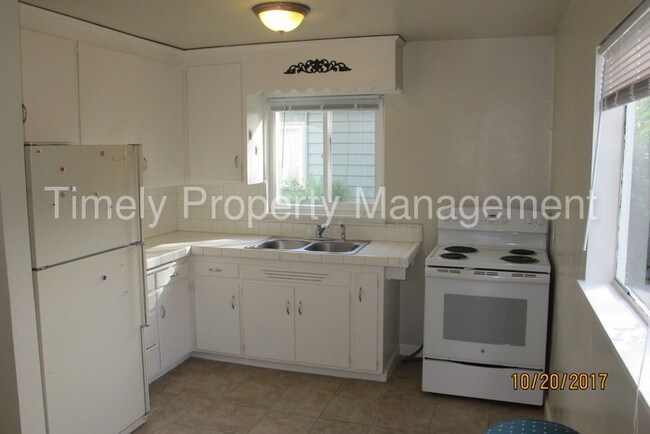 Building Photo - 1267 Humboldt St