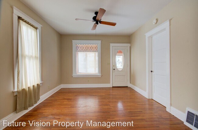Foto del edificio - 4 br, 2.5 bath House - 808 Kelly Ave Unit F