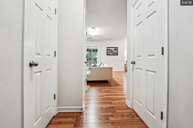 Foto del edificio - 2545 Gatewater Ct