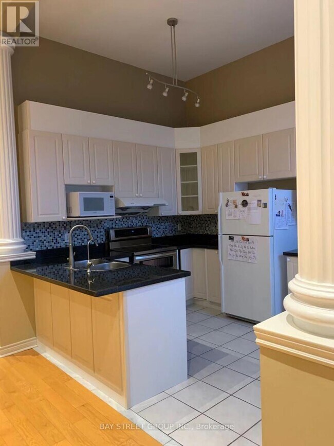 Building Photo - 133 Frank Endean Rd