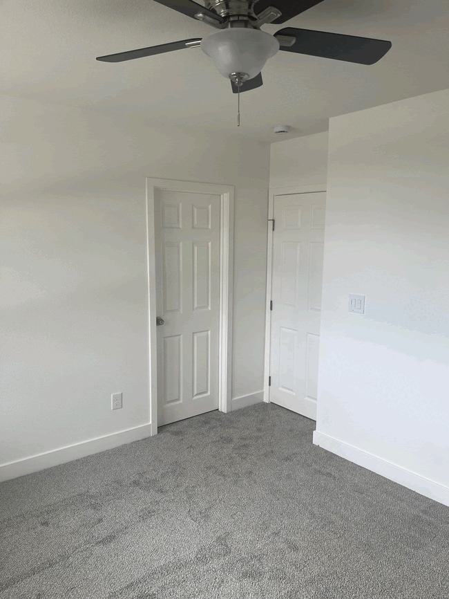 Master Bedroom - 31 Baldwin St