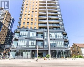 Building Photo - 100 Garment St