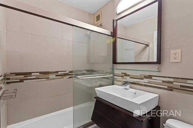 Foto del edificio - 520 E 72nd St