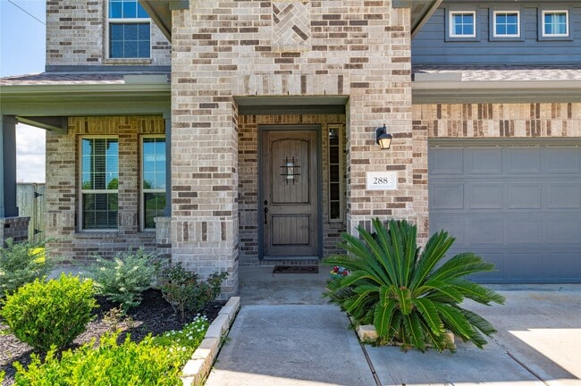 Building Photo - 288 Kara Mist Ct