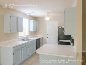 Building Photo - 1918 Trimbleston Pl