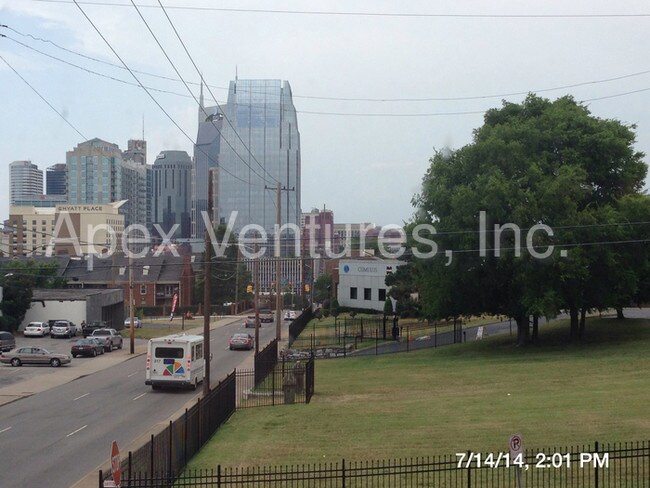 Foto del edificio - 125 Lea Ave