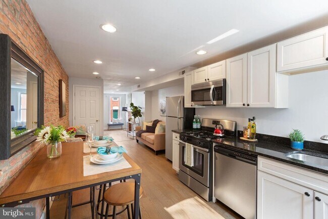 Foto del edificio - Amazing location close to all that Station North/Greenmount West and have to offer!