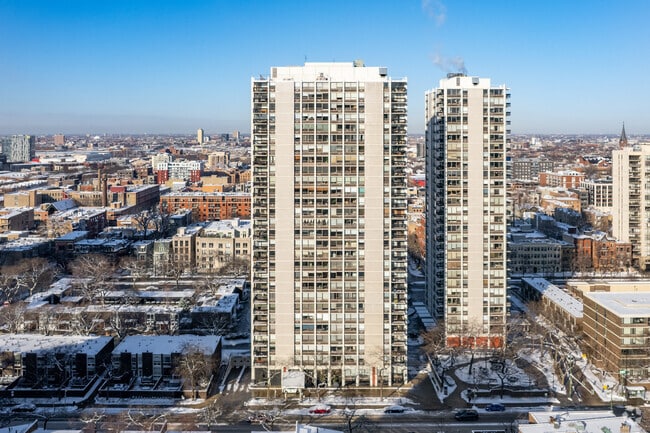 Building Photo - Bryant House