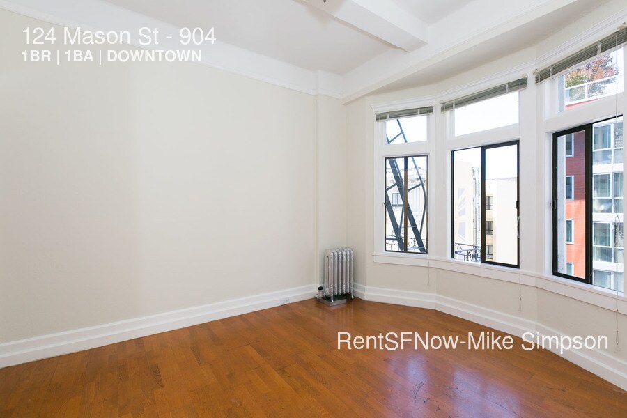 Primary Photo - 124 Mason St
