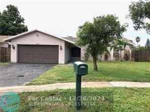 Foto principal - 9321 NW 39th Ct