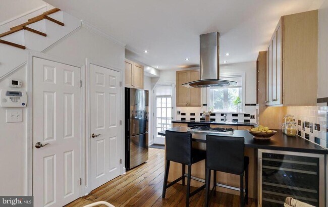 Foto del edificio - 2417 Manning St