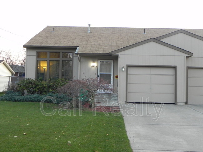 Building Photo - 11222 E Mallon Ave