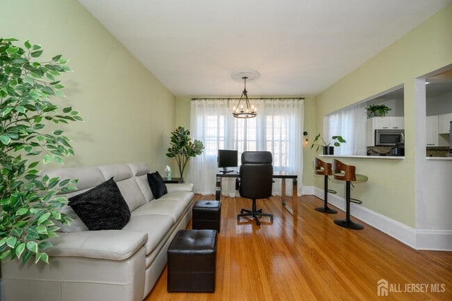 Building Photo - 55 Randolph Pl