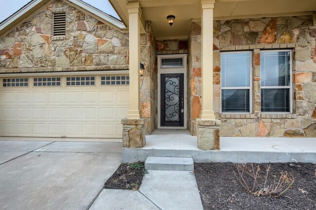 Building Photo - 137 Briar Park Dr