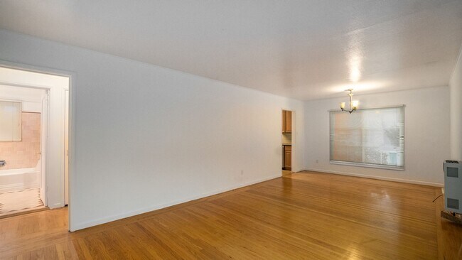 Foto del edificio - 1570 Buena Vista Ave