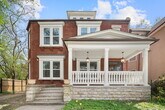 Foto principal - 1025 E 48th St