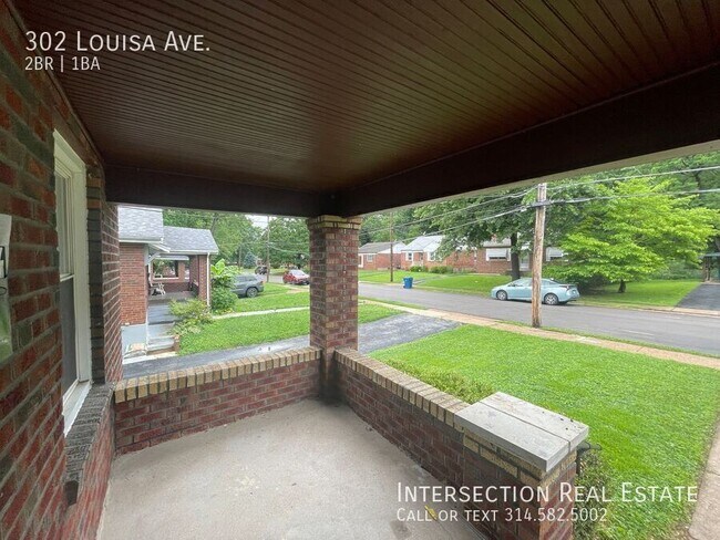 Foto del edificio - 302 Louisa Ave