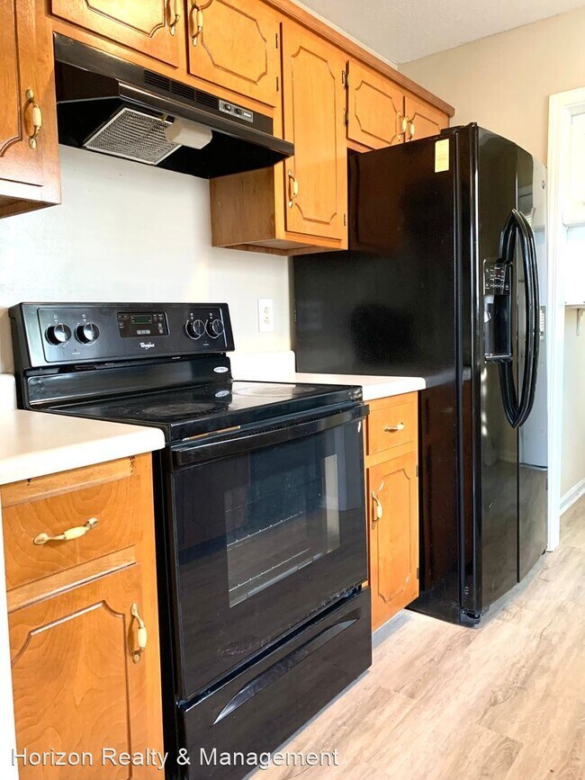 Building Photo - 3 br, 2 bath House - 1024 Poppy Seed Dr
