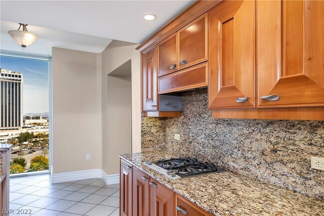 Foto del edificio - 2777 Paradise Rd