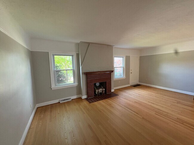 Foto del edificio - 2507 Brookview Blvd