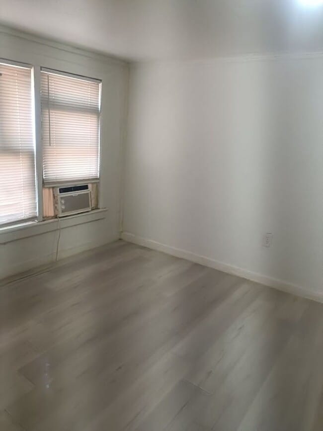 Foto del edificio - 1732 NW 2nd St
