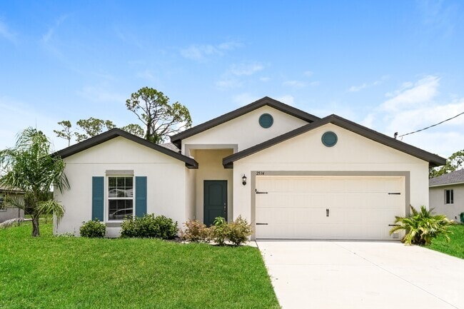 Building Photo - 2534 Atwater Dr