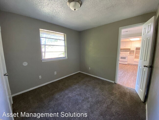 Foto del edificio - 4 br, 1 bath House - 5309 Creekwood Terrace