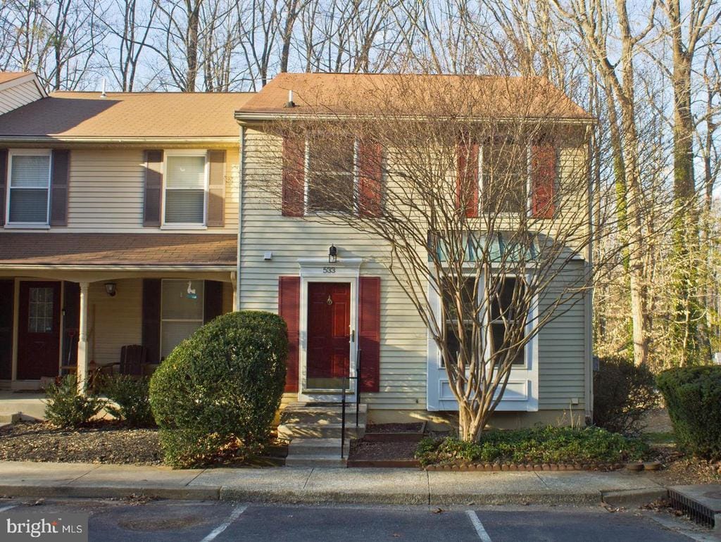 Primary Photo - 533 Oakmont Ct