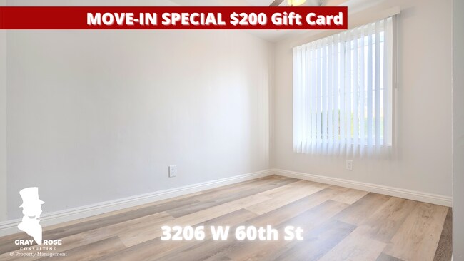 Foto del edificio - 3206 W 60th St