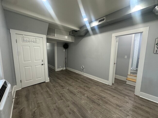 Foto del edificio - 304 Copeland St