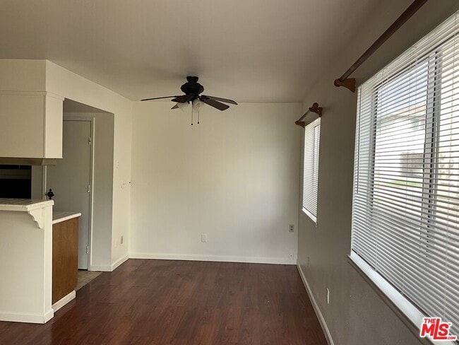 Foto del edificio - 18217 Vía Calma