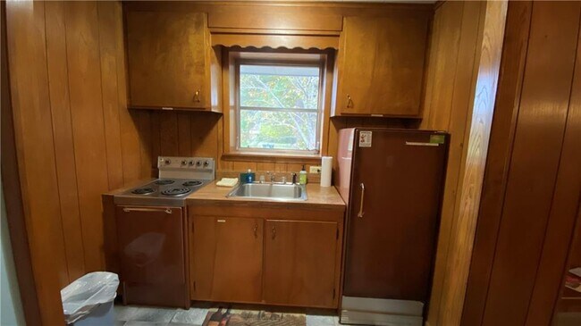 Building Photo - 1218 AR-23