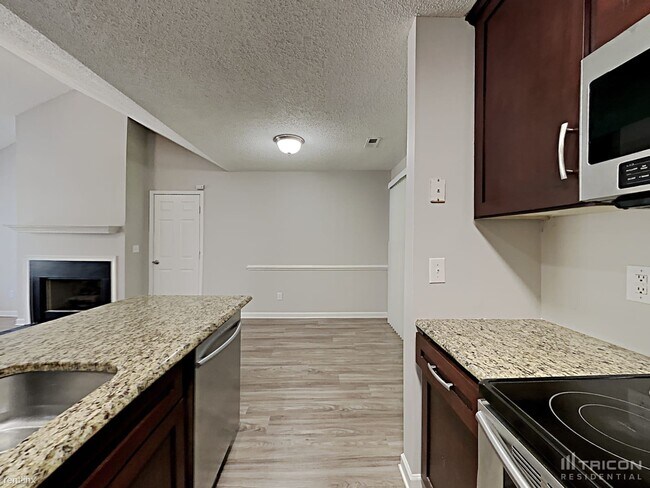 Building Photo - 356 Cedarcroft Dr
