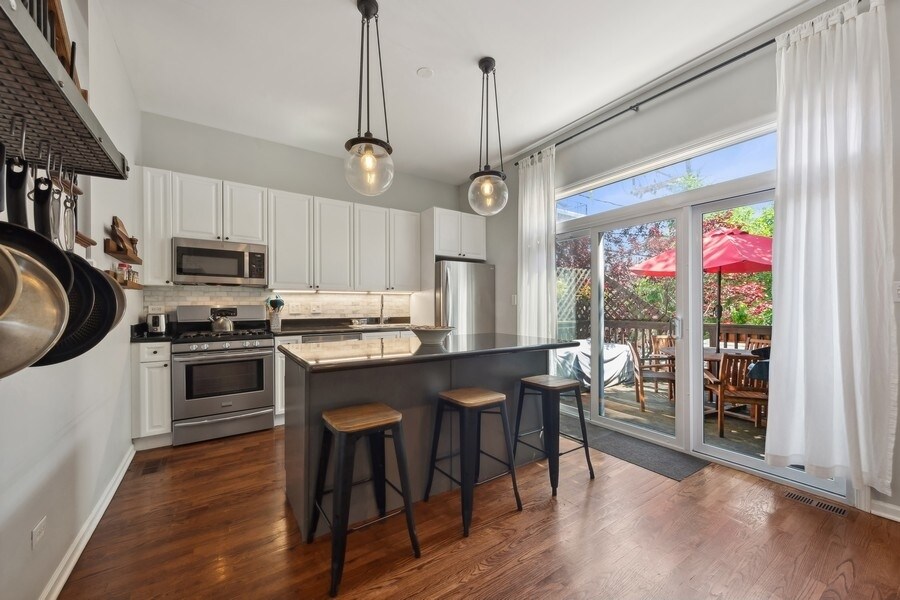 Foto principal - 745 N Wood St