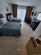 Foto principal - 6345 Collins Ave