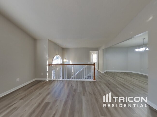 Foto del edificio - 77 Austin Bridge Ln