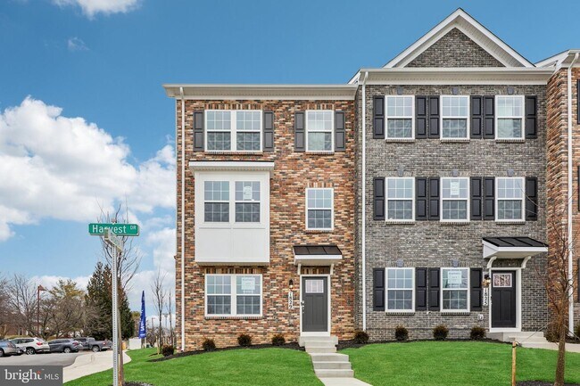 Building Photo - 1805 Harvest Dr