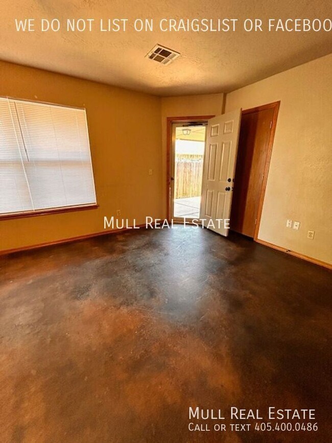 Foto del edificio - 2828 SE 89th Terrace