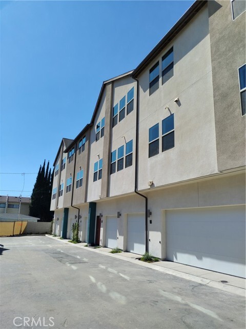 Building Photo - 1111 Spare Rd