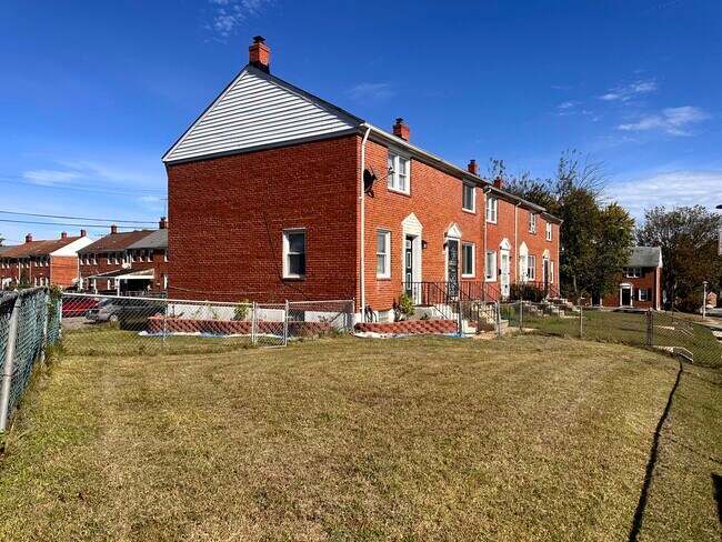 Foto del edificio - 1008 Tunbridge Rd