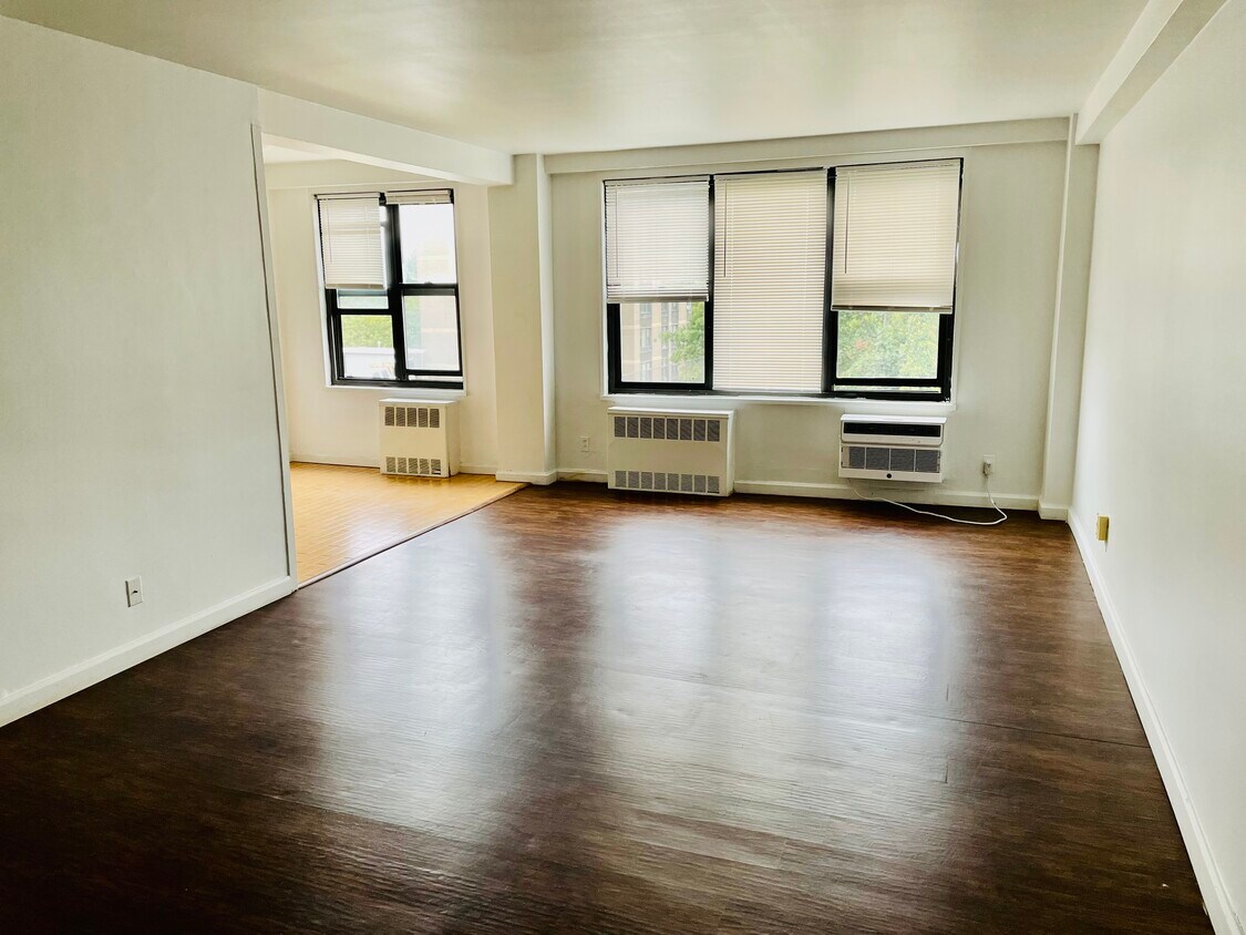 49 Davis Ave Unit 2B, White Plains, NY 10605 Apartments in White