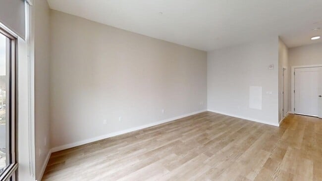 Building Photo - 20 4th Avenue Unit 430