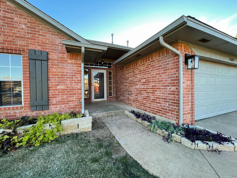 Primary Photo - 17605 Lead Ln